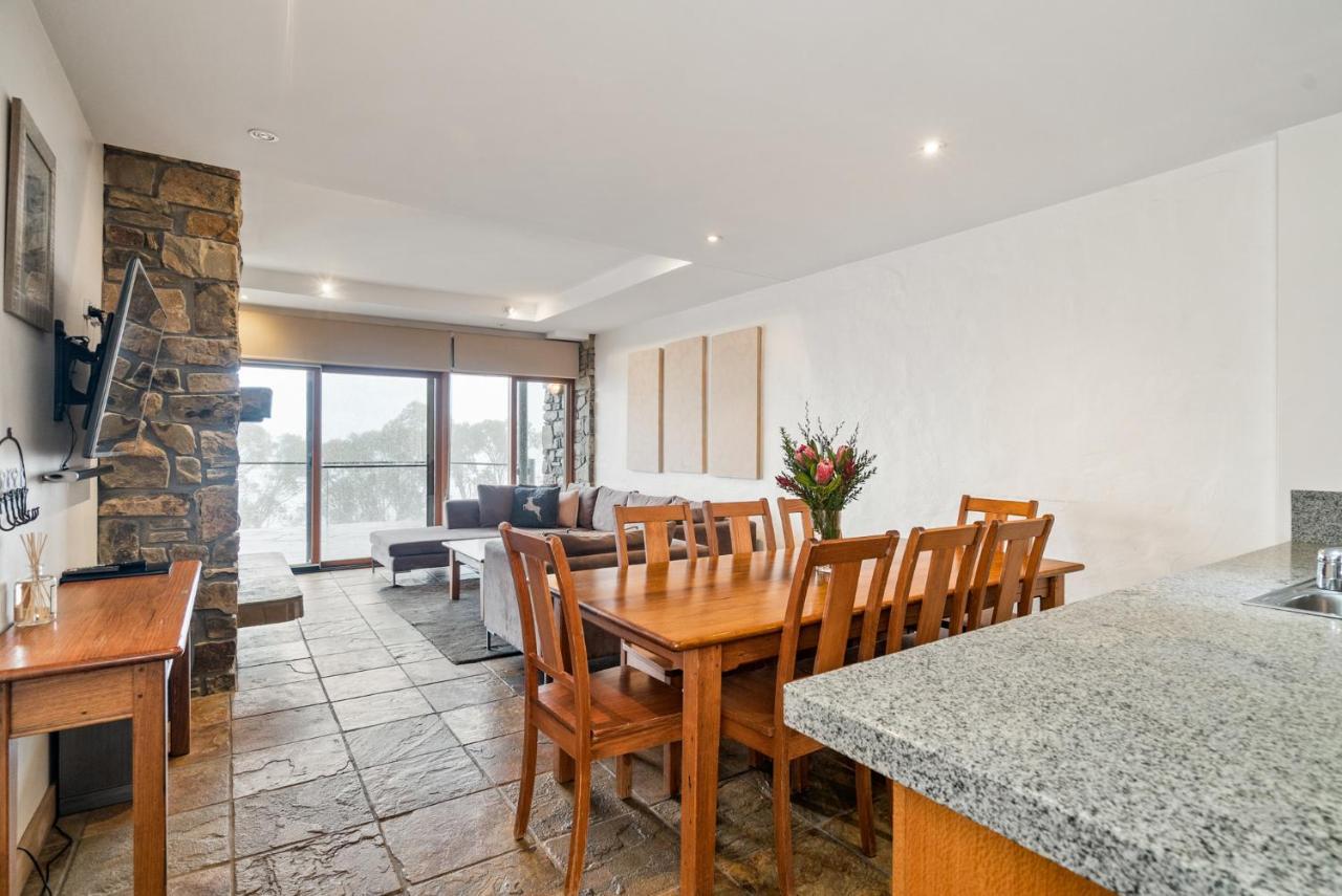 Alpine Woodsmoke Apartments Falls Creek Exteriör bild