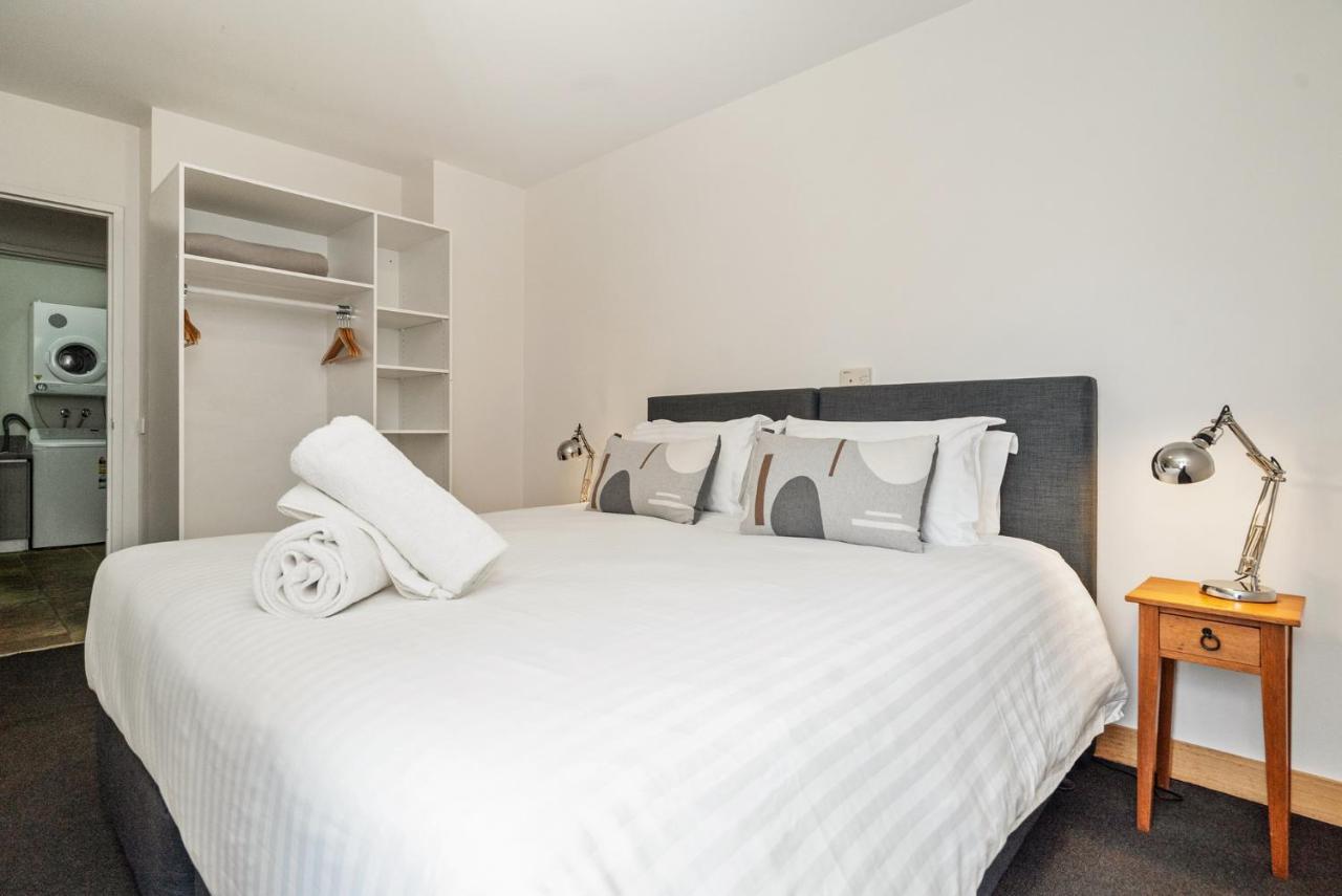 Alpine Woodsmoke Apartments Falls Creek Rum bild