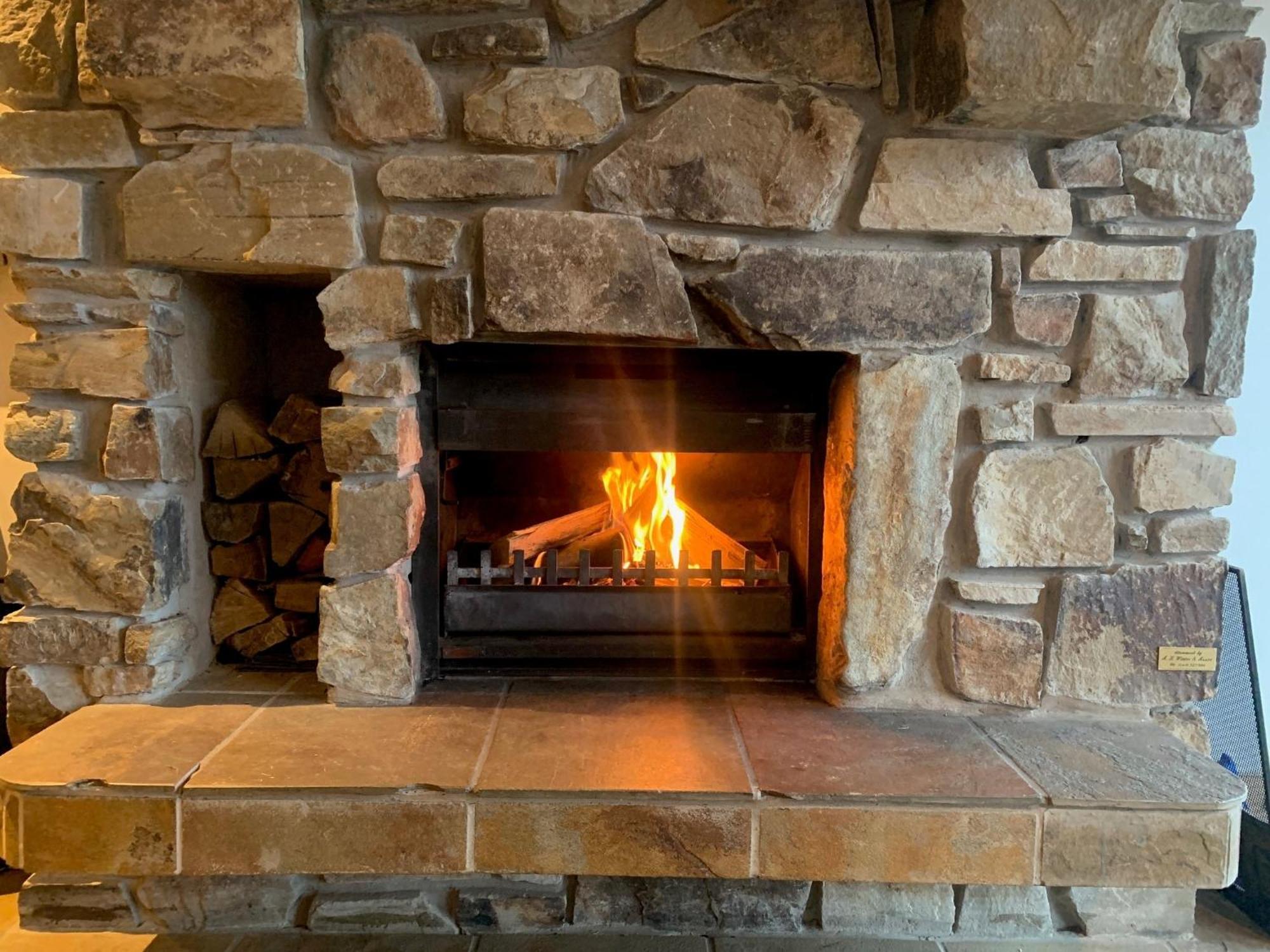 Alpine Woodsmoke Apartments Falls Creek Exteriör bild