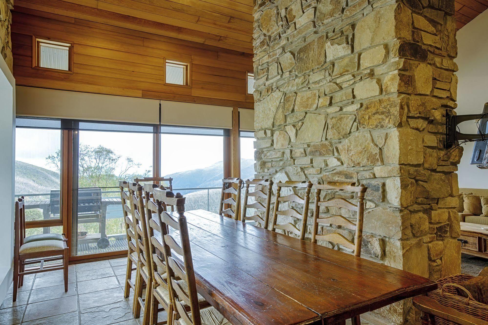 Alpine Woodsmoke Apartments Falls Creek Exteriör bild