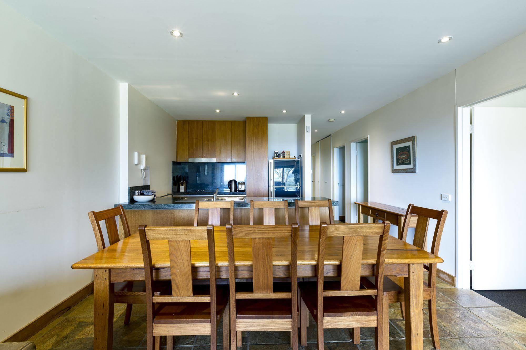 Alpine Woodsmoke Apartments Falls Creek Exteriör bild