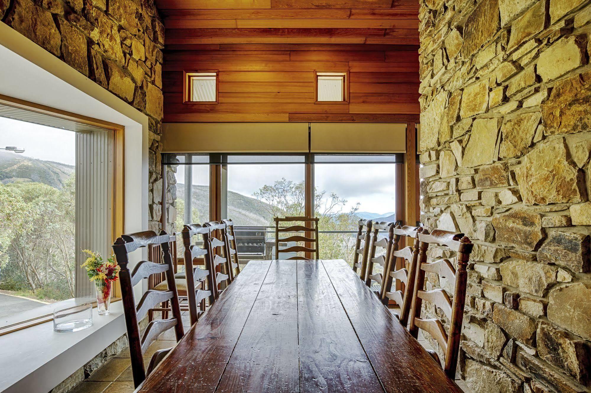 Alpine Woodsmoke Apartments Falls Creek Exteriör bild
