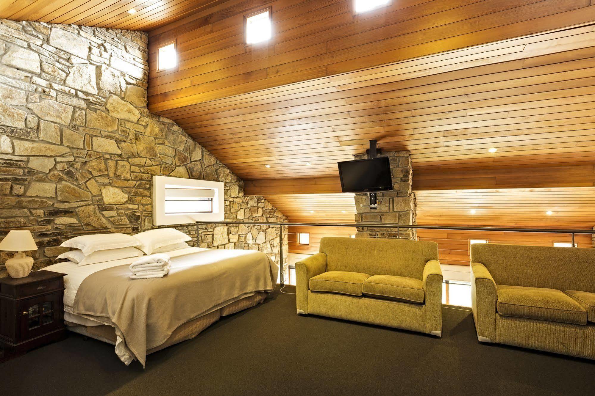 Alpine Woodsmoke Apartments Falls Creek Exteriör bild